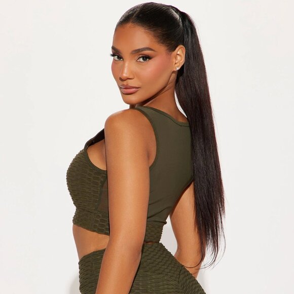 NWOT | Fashion Nova | Textured V Mesh Sports Bra | Medium | Olive - Picture 2 of 6